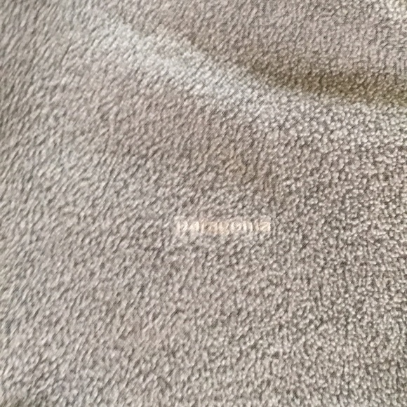 Patagonia pullover jacket - Picture 2 of 3